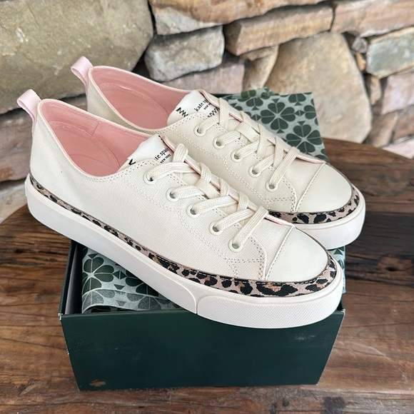 NWT Kate Spade Kaia sneakers in box - Picture 5 of 16